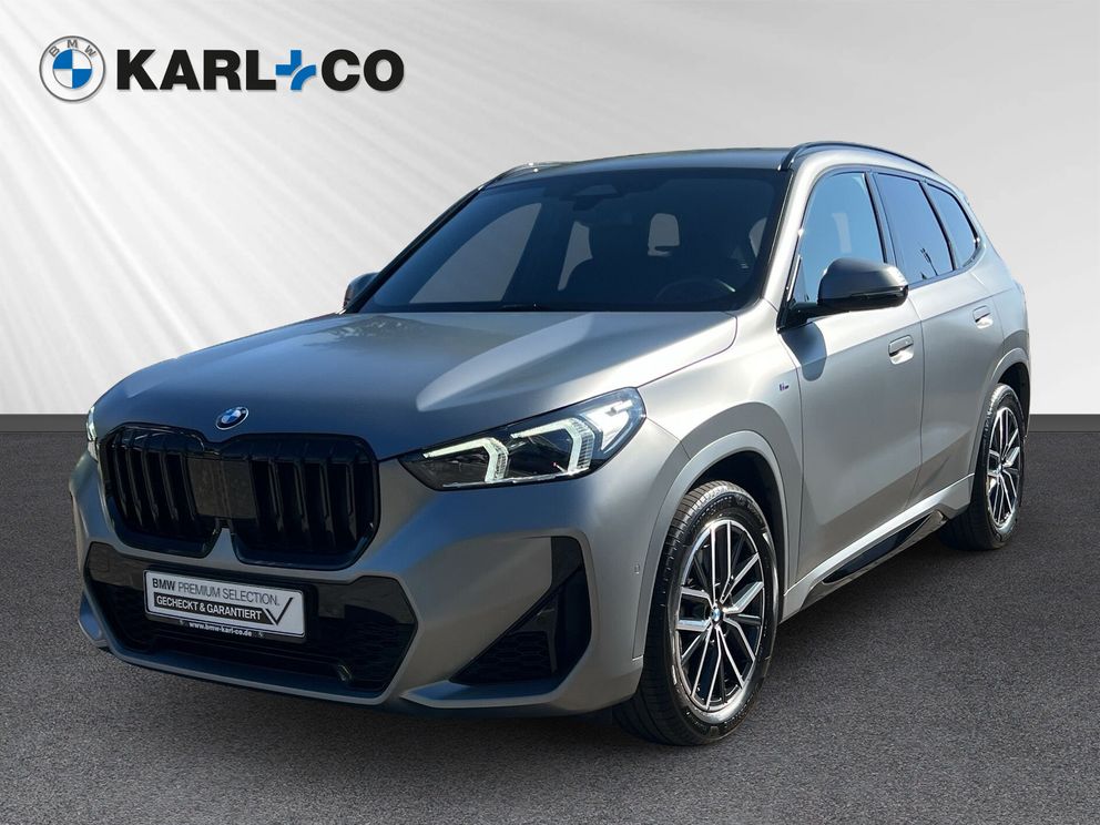 BMW X1 23i xDrive M Sport AHK Keyless Ad LED DAB
