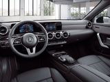 MERCEDES-BENZ A 250 e // PROGRESSIVE AHK KAMERA SPUR PDC SHZ