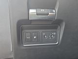 LAND ROVER Range Rover Evoque P300e R-Dynamic SE AHK