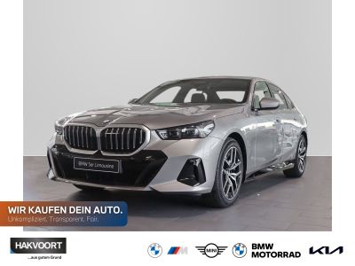 BMW 520d Drive the Summer M Sport AHK Harman