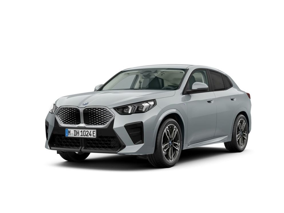 BMW iX2 xDrive 30 M Sport H&K LED ACC HUD IconicGlow