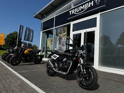 TRIUMPH Tracker 400 NEW Lagermaschine
