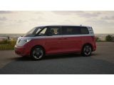 VW ID. Buzz Pro langer Radstand Motor: 210 kW (286 PS) 86 kWh Getriebe: 1-Gang-Automatikgetriebe Radstand: 3239 mm LR