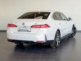 BMW i5 eDrive40 Limousine B&W+LED+AHK DW 0,25%