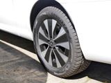 MERCEDES-BENZ EQV 300 EXTRALANG AIRMATIC KAMERA LED 6SITZER