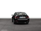 BMW 330e Limousine