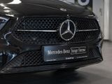 MERCEDES-BENZ A 180 d // NIGHT PROGRESSIVE DISTR KAMERA PANO