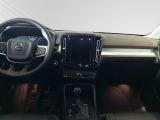 VOLVO XC40 Momentum T3 2WD
