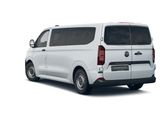 VW Transporter Kombi Motor: 2,0 l TDI 125 kW Getriebe: 8-Gang-Automatikgetriebe Radstand: 3500 mm LR