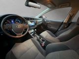TOYOTA Auris 1.2 Team D*ALLWETTER*SHZ*