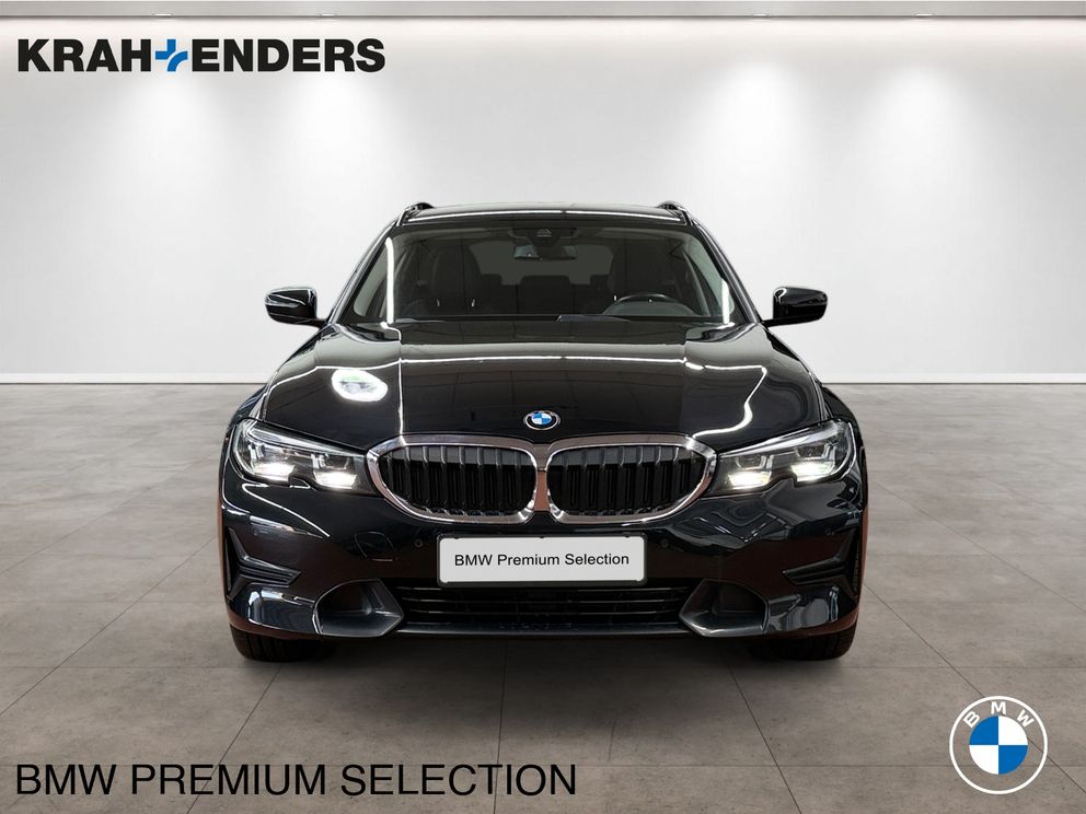 BMW 330 i xDrive Touring Sport Line Memoy+Navi+SHZ