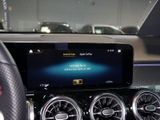 MERCEDES-BENZ GLB 200 4M | AMG/KAMERA/KEYLESS/TEMPOMAT/LED/EASY PACK