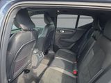VOLVO XC40 R Design  EU6d Schiebedach+Rfk+PDC+NAVI+SHZ