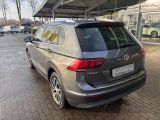 VW Tiguan Comfortline Navi/Klima/AHK/PDC/ACC