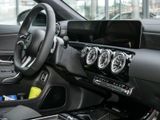 MERCEDES-BENZ CLA 200 SB AMG NIGHT STANDH SPUR DISTR PANO 360