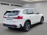 BMW X1 18i sDrive 136PS+ +Parkass.+Sports+Sitzh.++