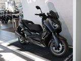 YAMAHA X-MAX 300 