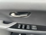 LEXUS UX 250h*STYLE*1HD*CARPLAY*SHZ* 15J-GARANTIE*