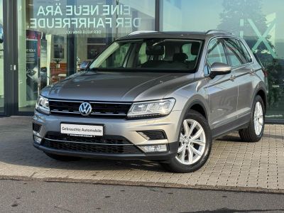 VW Tiguan Highline BMT Start-Stopp ACC PDCv+h SHZ LED Navi AHK