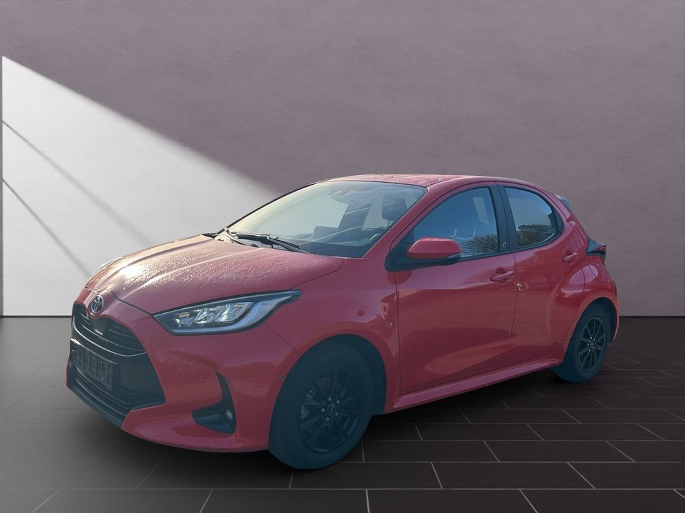 TOYOTA Yaris Hybrid 1.5 Dual-VVT-iE Team D Comfort P, T
