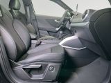 AUDI Q2 35 TFSI S-line S-tronic Navi+ ACC Matrix