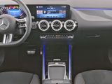 MERCEDES-BENZ GLA 200 , AMG PREMIUM SPUR KAMERA PDC SHZ