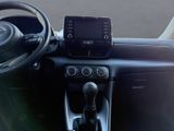 TOYOTA Yaris Comfort