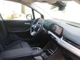 BMW 220i Active Tourer Premium-Paket LED AHK LM 17