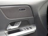 MERCEDES-BENZ GLA 250 PROGRESSIVE AHK SPUR PDC SHZ