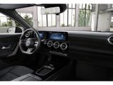 MERCEDES-BENZ A 200 d Kompakt AMG NIGHT SPUR PANO DISTR PDC