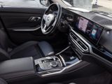 BMW 318 dTour+Panorama+Navi+LED+RFK+Temp+SHZ+PDCv+h
