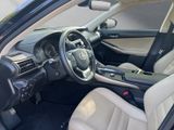 LEXUS IS 300 h*LUXURY LINE*AHK*VOLLLEDER* EIN TRAUM ..