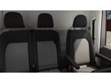 VW Crafter 35 Kasten Motor: 2,0 l TDI EURO VI-e SCR 120 kW Getriebe: Heckantrieb 8-Gang-Automatikgetriebe Radstand: 3640 mm