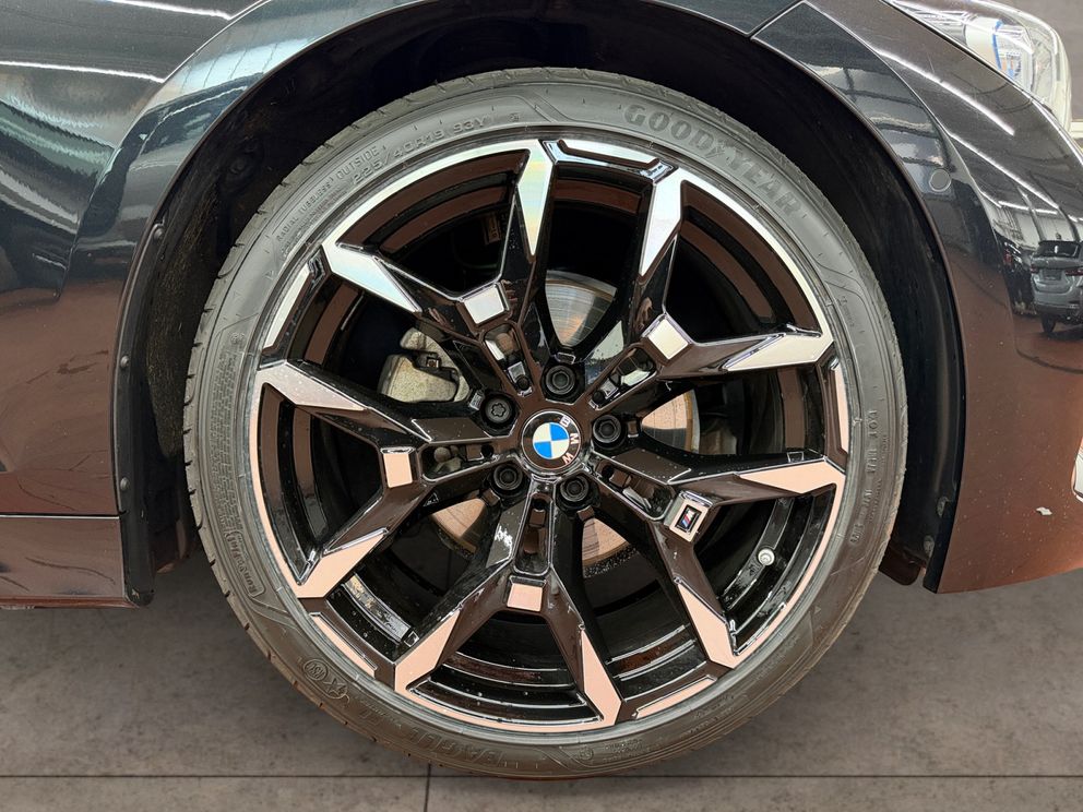 BMW 320 d Touring M Sport+AHK Preisvorteil 31.310 € zur UPE