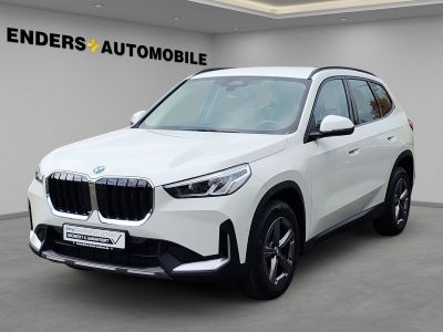 BMW X1 18i sDrive 136PS +++Parkass.+Sportsitz.+Sitzh.++