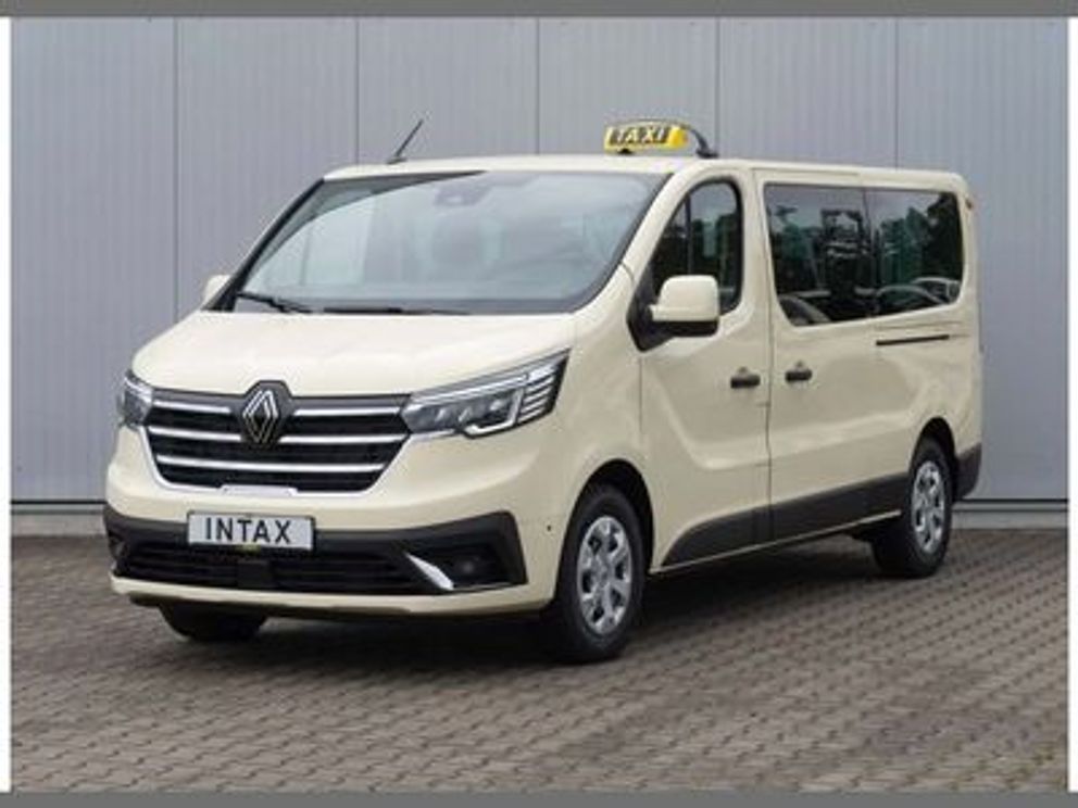 RENAULT Trafic Combi L2H1 Taxi Intax 2.0 BLUE dCi 150