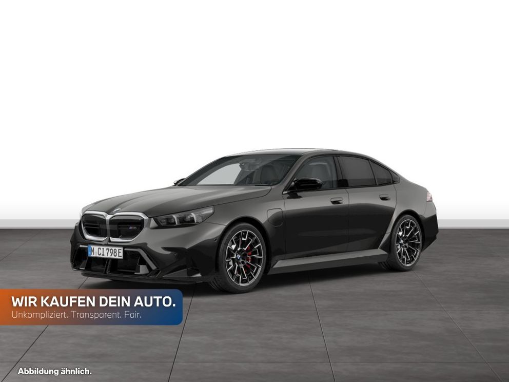 BMW M5 Limousine 