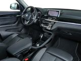 BMW X1 18 i Sport Line Navi Leder LED Rückfahrkam. El. Heckklappe PDCv+h