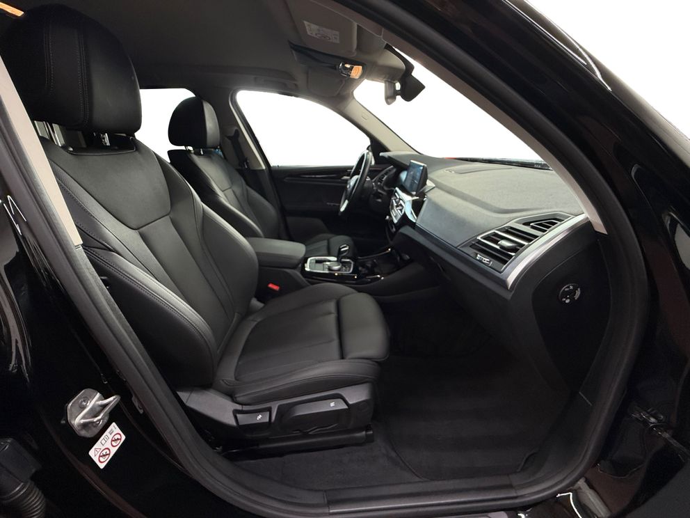 BMW X3 xDrive20d SHZ+AHK+HIFI+AppleCarplay+DAB
