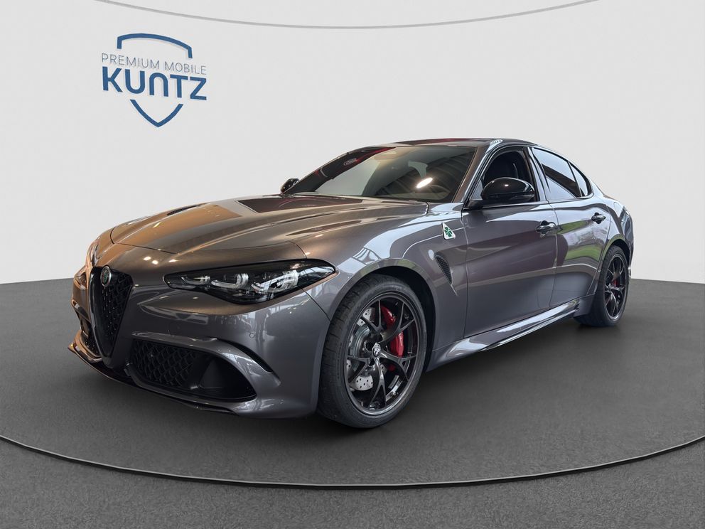 ALFA ROMEO Giulia Quadrifoglio 2.9 V6 Akrapovic+TechnoPaket