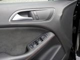 MERCEDES-BENZ B 180 AMG PDC SHZ