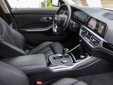 BMW 320 dSportline+Panorama+Navi+DAB+HUD+RFK+Leder