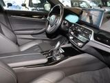 BMW 520 dTour+AHK+Navi+HUD+RFK+eSitze+LED+Leder+PDCv+h