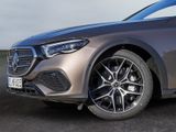 MERCEDES-BENZ E 300 de 4MATIC T-Modell All-Terrain mit EQ Hybrid Technologie