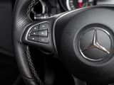 MERCEDES-BENZ GLA 180 Sport Utility Vehicle AHK PDC SHZ