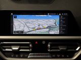 BMW 320i Advantage