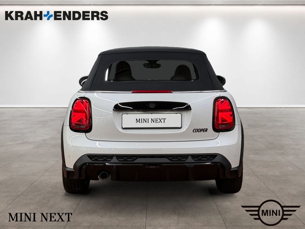 MINI Cooper Cabrio John Cooper Works Trim RFK+Navi