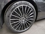 MERCEDES-BENZ E 300 de 4MATIC T-Modell mit EQ Hybrid Technologie
