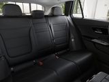 MERCEDES-BENZ C 300 e T // AVANTGARDE AHK DISTR KAMERA SPUR