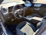 MERCEDES-BENZ GLA 200 d | AMG NIGHT AHK DISTR KAMERA PANO SPUR